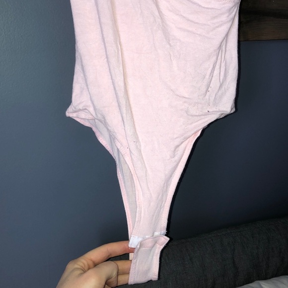 Short sleeved body suit - Picture 3 of 3